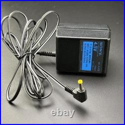 SONY Discman D-135 Portable CD Player with Remote & AC Adapter F/S US/UK/CA