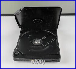 SONY Discman D-35 D-350 Portable CD Player with Hard Case and Battery Pack WORKS