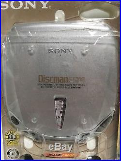 SONY Discman D-E455 Super ESP2 Vintage Mega Bass Groove With AC Power Adaptor