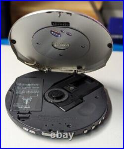 SONY Discman D-EJ915 CD Walkman with LCD Remote Control in Original Box Working