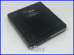 SONY Discman D90 D-9 Portable CD Player Mint In Original Box Walkman Mega Bass