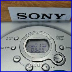 SONY Sony CD / FM / AM Radio Walkman D-F700