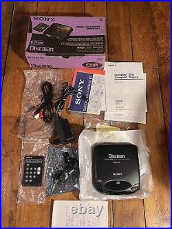 SONY Vintage CD Compact Player Sony Discman MEGABASS DC-147CR Box Box