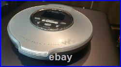 SONY WALKMAN CD MP3 ATRAC3PLUS Player D-NE520 backlit LCD display+Remote Control