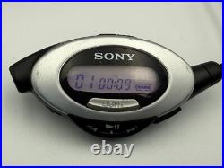 SONY WALKMAN D-E990 Silver Portable CD Player G-Protection JP Very Good