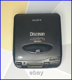 SONY Walkman D-33 CD Mega Bass Compact CD Player Discman Rare Vintage
