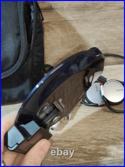 SONY Walkman D-NE20 Walkman, World Smallest Slimmest Lightest Personal CD Player