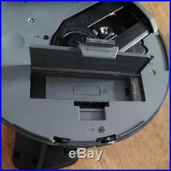 SONY portable CD player D-NE830 remote control, AC adapter, dry battery box