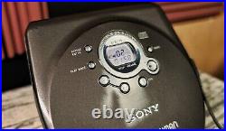 SUPERB Condition Slim Sony D-EJ715 CD Walkman Gorgeous Design Full Remote