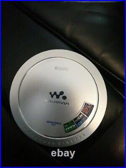 Sony ATRAC/MP3 CD Walkman (D-NE720/SM)