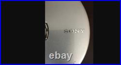 Sony ATRAC/MP3 CD Walkman Silver D-NE700