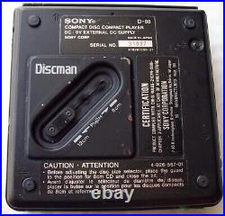 Sony CD WALKMAN D-88 Discman Digital D88 Player LCD Good EQ WORKS EXCELLENT