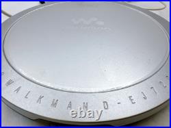 Sony CD Walkman D-EJ720 Silver Portable Disc Player with Remote & Earphones