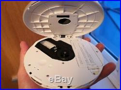 Sony CD Walkman D-NE800 Mp3 Atrac3 CD-RW Very Rare superb condition