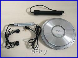 Sony CD Walkman D-ne1 Atrac3+ With External Battery Pack + LCD Remote Control