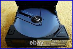 Sony D-14 (D-5/D-50) CD Player Discman + AC-D50 Adapter + EBP-300 Battery Pack