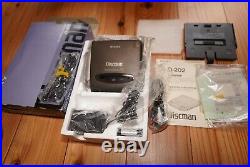 Sony D-202 Portable Discman Audiophile CD Player Digital Audio Rest