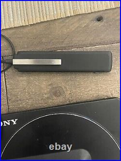 Sony D-25 CD Player Discman with Remote, Battery And Power Supply Read
