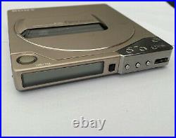 Sony D-25 / D-250 RARE SILVER EDITION! Portable Discman CD Player Digital Audio