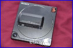 Sony D-25 Discman CD Player Working