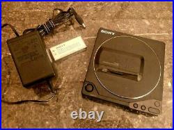 Sony D-25 Discman Vintage (non working)