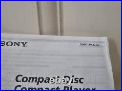 Sony D-25 cd player and case