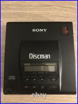 Sony D 303 CD Discman Mega Bass CD Player