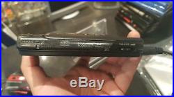 Sony D-303 discman Mega Bass portable cd player color Dark Grey / black