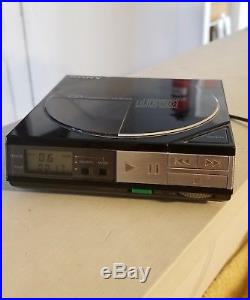 Sony D-5 CD Compact Player + Power Supply Adapter AC-190 Vintage 1985 Tested EUC