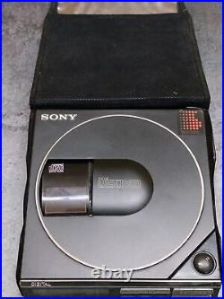 Sony D 50 MK II CD Player Not tested / with case/ Battery Pack Untested
