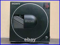 Sony D 50 MK II CD Player Not tested / with case/ Battery Pack Untested