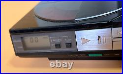 Sony D-5A D-50 D5 Portable CD Player with AC-D50 AC Adapter Black Tested/Works