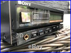 Sony D-700 Portable Compact Disc Player (1986)
