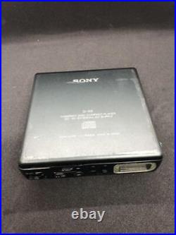 Sony D-82 Walkman Portable 8cm CD Player with Battery from JPN JUNK For Parts