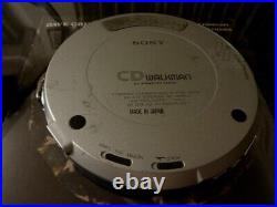 Sony D-E01 Portable CD Player 1999 Magnesium Body Vintage Used From JAPAN