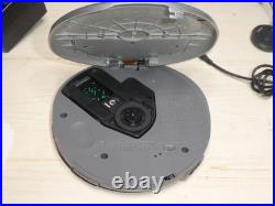 Sony D-E666 Portable CD Player Walkman with remote control Vintage Audio Good JP