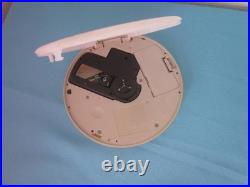 Sony D-EJ002 CD Walkman Portable Player Tested Working