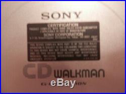 Sony D-EJ01 CD Walkman withRemote Control & External Battery Adapter-TESTED-VGC