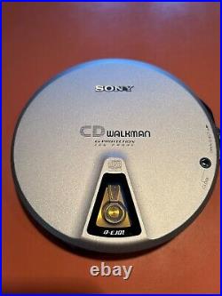 Sony D-EJ01 (D-E01) anniversary edition slot load CLEAN CD Walkman USA SELLER