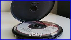 Sony D-EJ2000 Portable CD WALKMAN. Cool Vintage SONY WALKMAN, CD player Works