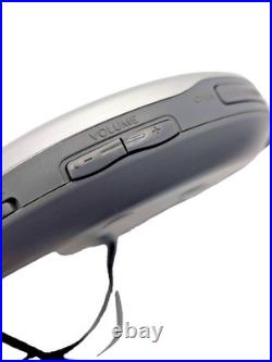 Sony D-EJ620 CD Walkman Discman Stereo Portable Compact Disc Player Silver Vtg