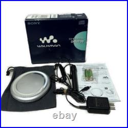 Sony D-EJ700 CD Walkman Portable Player G-Protection Silver Tested Works silver