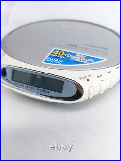 Sony D-FJ211 CD Compact Disc Walkman Discman Personal Stereo Player AM FM Radio