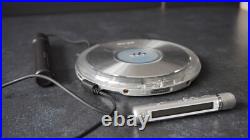 Sony D-NE1 Atrac 3 Plus Walkman Portable CD Player Silver
