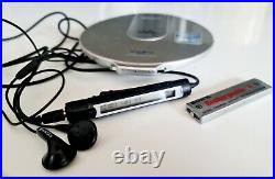 Sony D-NE10 ATRAC/MP3 CD Walkman Portable Slimmest+ Remote +Sony Earphones