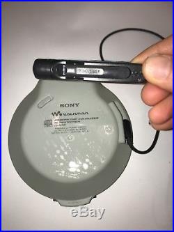 Sony D-NE10 Walkman Atrac3plus with remote works great