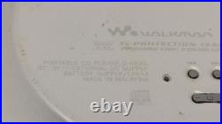 Sony D-NE20 CD Walkman MP3 ATRAC3plus Portable CD Player Hi-Fi Silver Junk