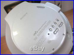 Sony D-NE20 Walkman ESP CD Compact Player Digital AMP Works