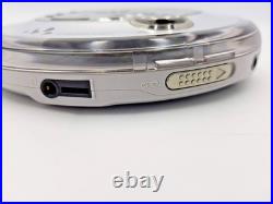 Sony D-NE711 CD ATRAC MP3 Walkman Discman Personal Stereo Compact Disc Player