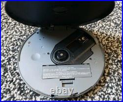 Sony D-NE830 Walkman Portable CD Player MP3 ATRAC Audio Please Read Listing